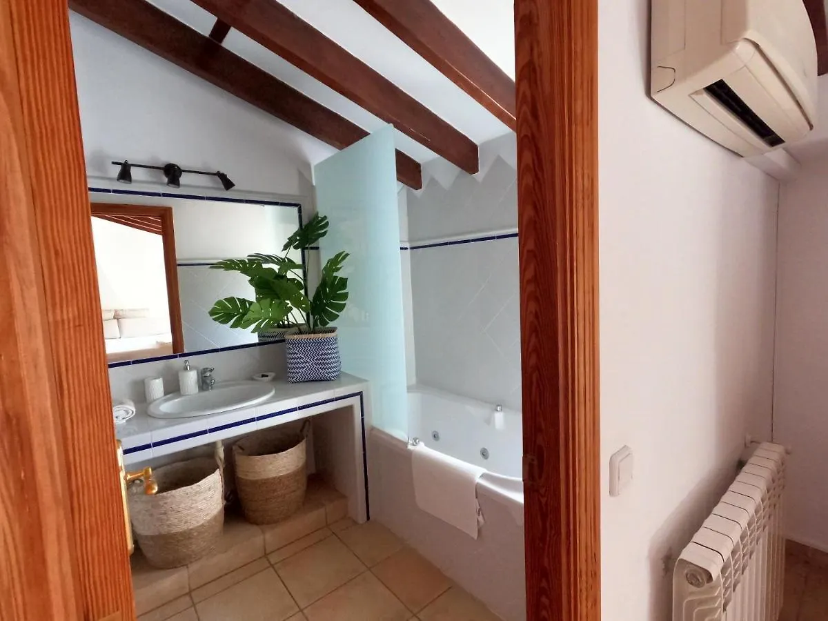 Casa Villa Maria Colonia de Sant Jordi 0*,